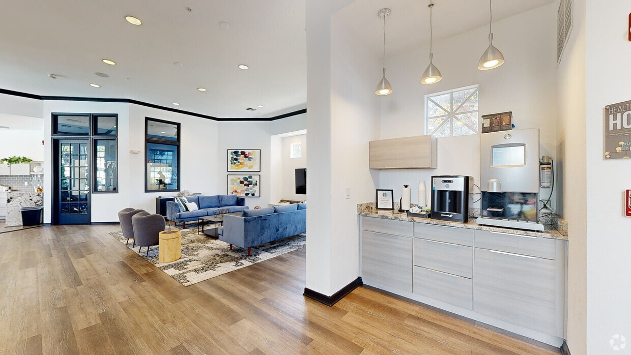 Photo - Promenade at Aloma Apartments
