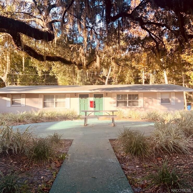 115 NW Crystal St, Crystal River, FL 34428 Townhome Rentals in