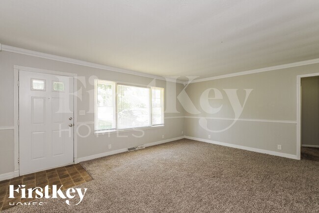 Foto del edificio - 11319 Bennington Ave