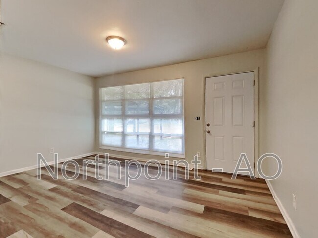 Building Photo - 7539 Proxima Rd
