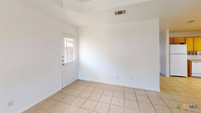 Building Photo - 208 Elbert Ln