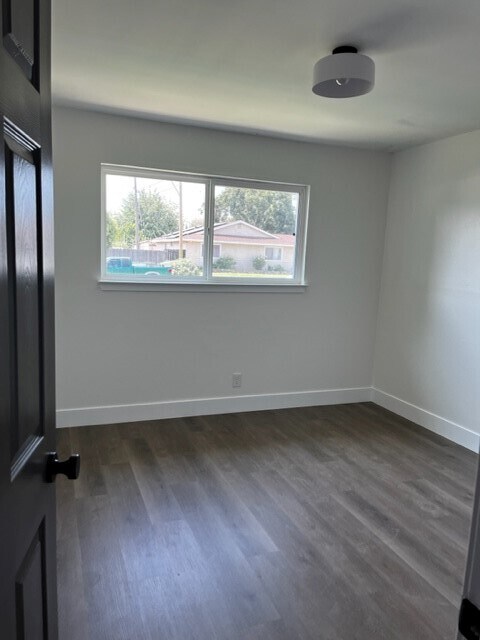 Bedroom 1 - 96 Navajo Ave