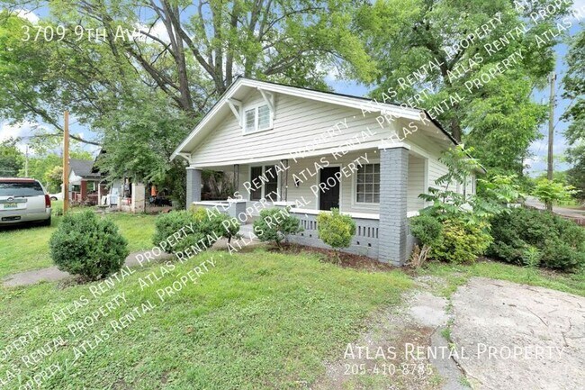 Foto del edificio - 3709 9th Ave