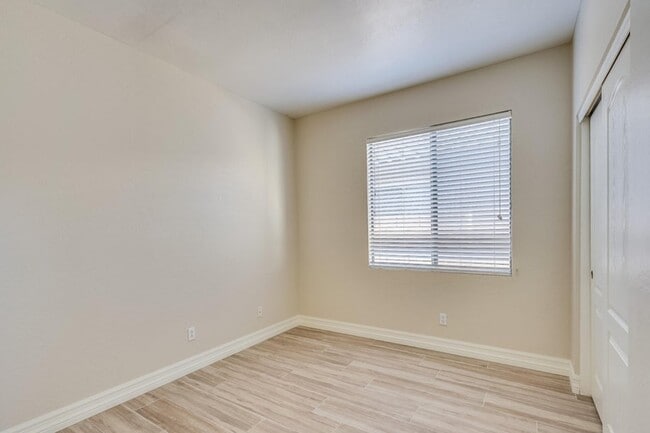 Building Photo - 8089 E Rita Dr
