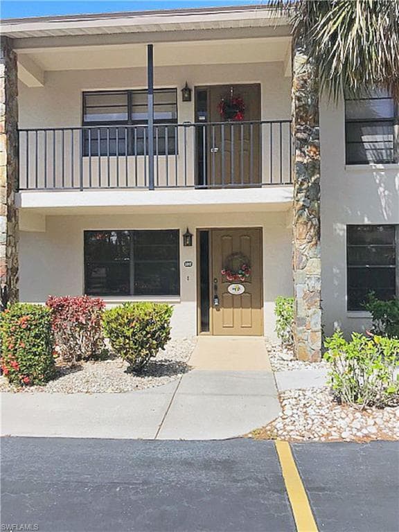 Building Photo - 12498 Riverside Dr