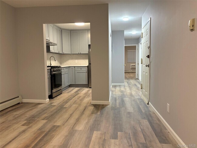 Foto del edificio - 43-71 161st St