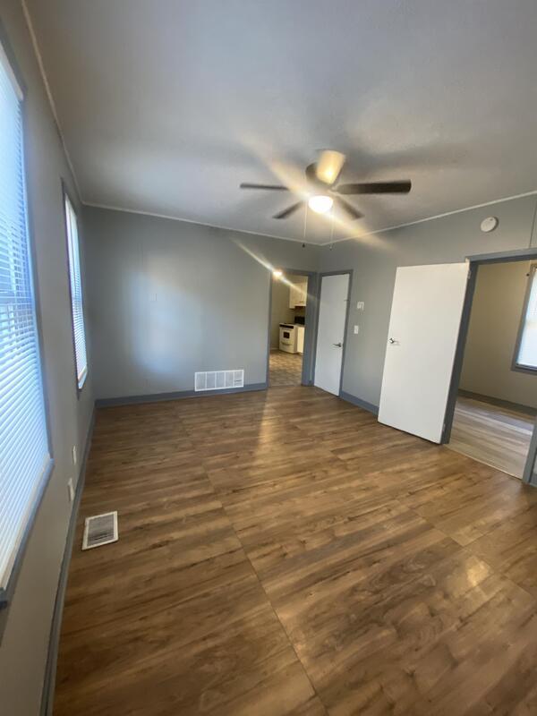 Building Photo - 3549 Trent Ave