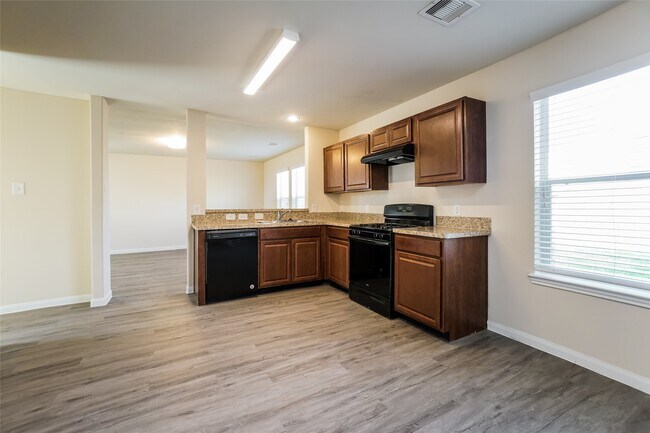 Foto del edificio - 2438 Connors Path Ct