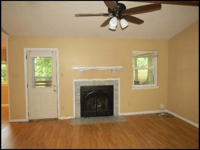 Building Photo - 12 Cedar Point Ct