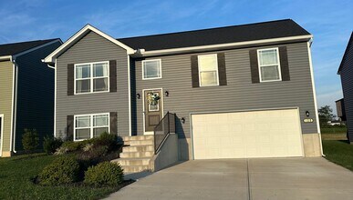 Building Photo - 108 Churchill Dr