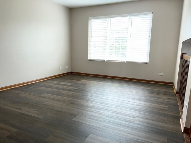 Building Photo - 2308 Dawson Ln