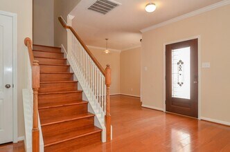 Building Photo - 2410 Crossmill Ln