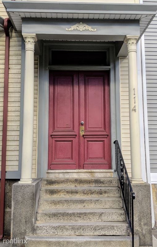 Foto del edificio - 114 Vinton St