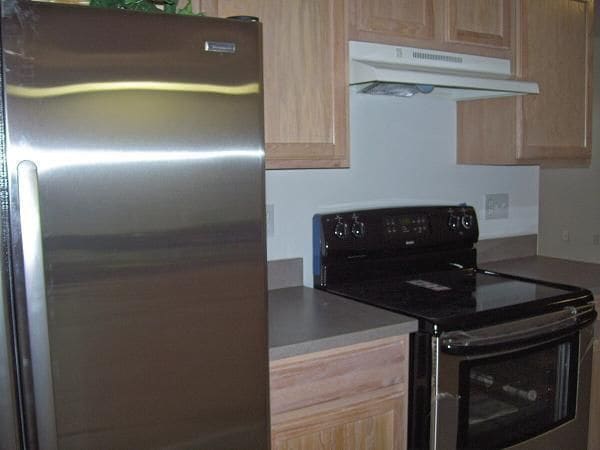 Building Photo - 2858 Cottonwood Dr
