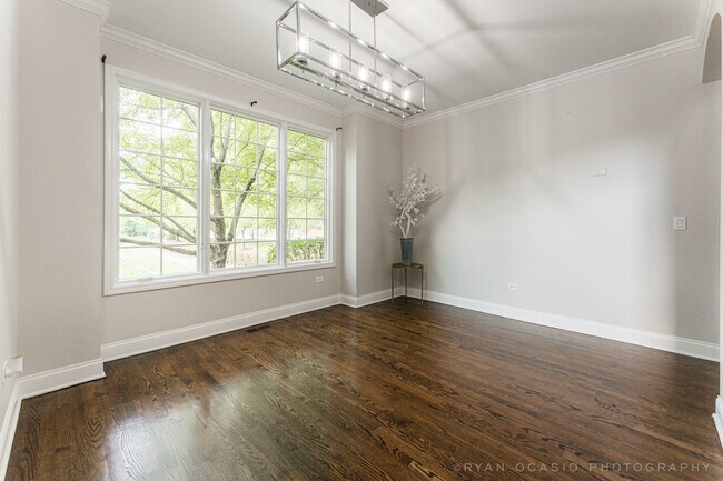 Foto del edificio - 1728 Elyse Ln