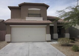 Building Photo - 426 S 111th Dr