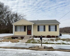 Building Photo - 3499 Weaver Rd