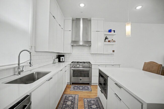 Foto del edificio - 1510 N Washington Ave