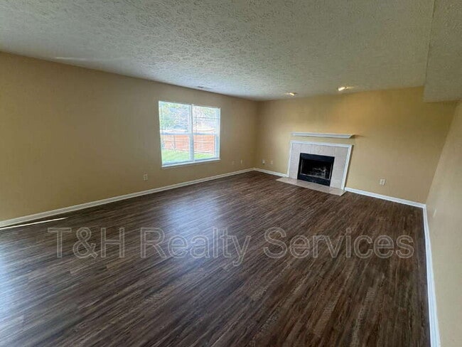 Building Photo - 11553 Brook Crossing Ln