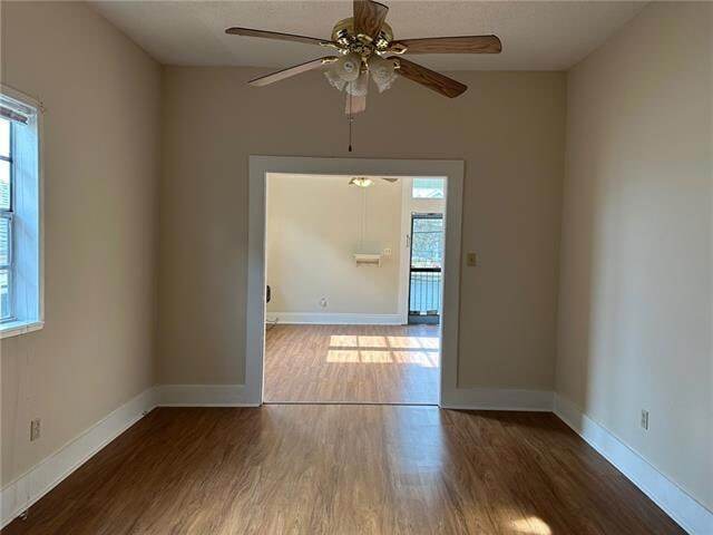 Foto del edificio - 844 1/2 Roosevelt Place Unit