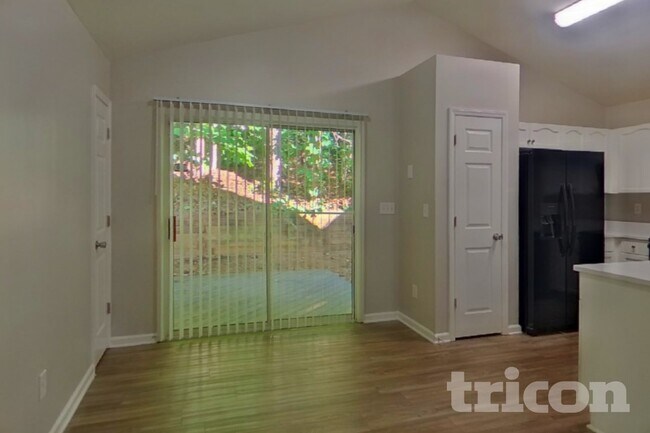 Foto del edificio - 1347 Braveheart Ln