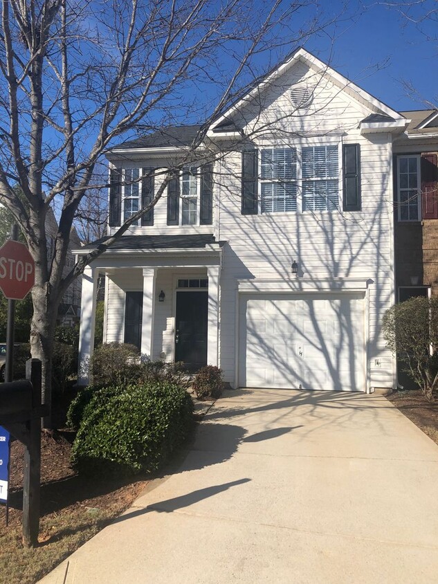 Foto principal - Greenville - 2Bd/2.5Ba, 1569SF