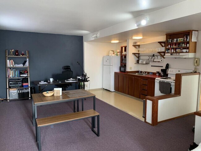 Foto del edificio - 313 S. Main Street