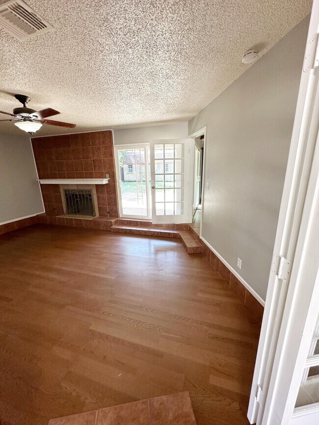 Foto del edificio - 4403 56th St