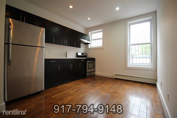 Building Photo - 753 Sterling Pl