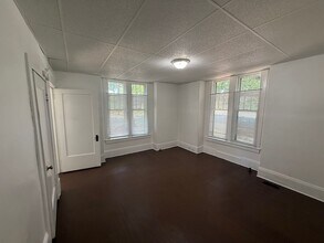 Building Photo - 1000 Glenwood Ave