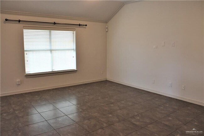 Foto del edificio - 4717 Quail Ave