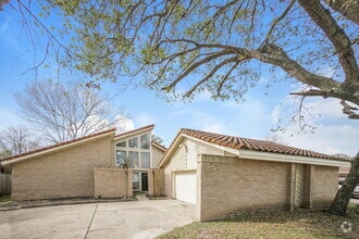 Building Photo - 7659 Athlone Dr