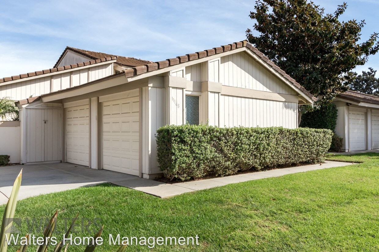 Primary Photo - 11152 Poblado Rd