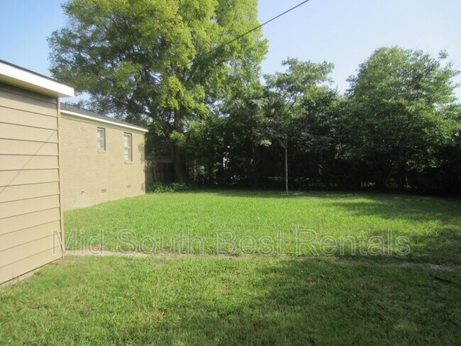 Building Photo - 5123 Stacey