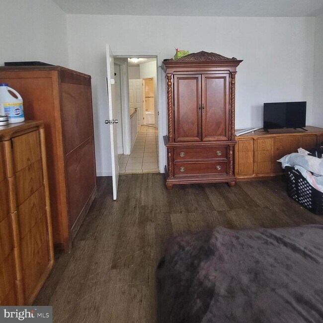 Foto del edificio - 3458 N 3rd St