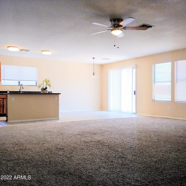Building Photo - 619 W Palo Verde St