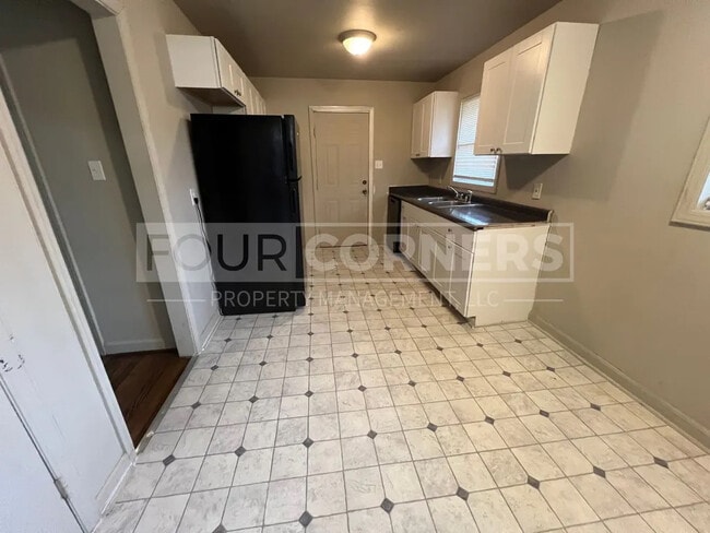 Foto del edificio - Room in House on Beck St