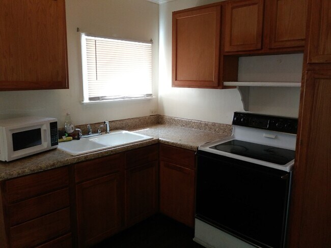 Foto del edificio - 2919 Evans Ave