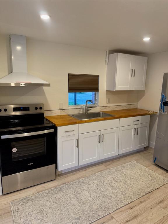 Foto del edificio - 24739 Audrey Rd