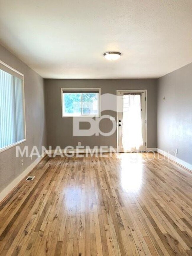 Foto del edificio - Bright & Beautiful Close-In SE Portland/Se...