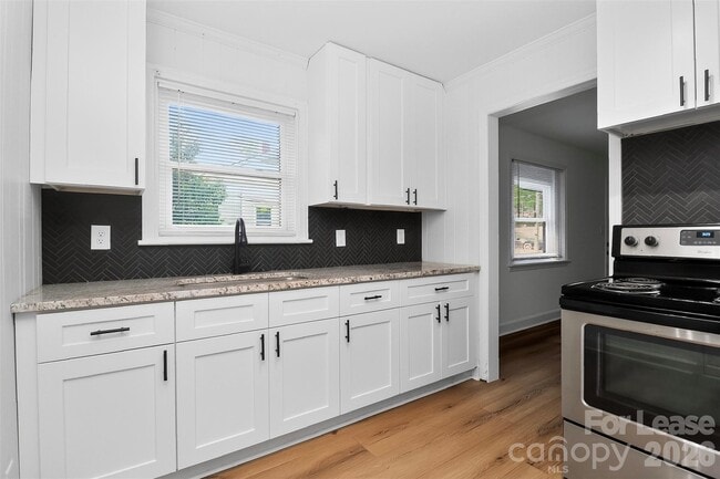 Foto del edificio - 1444 Anderson St