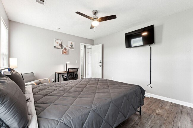 Foto del edificio - 7277 Ashton Ct