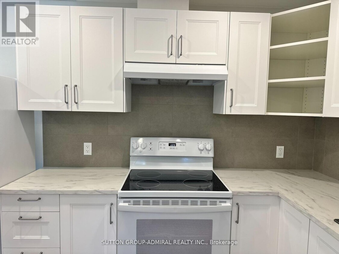 Photo principale - 1584 Sharpe St