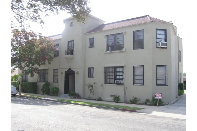 Building Photo - The Padilla Apartments