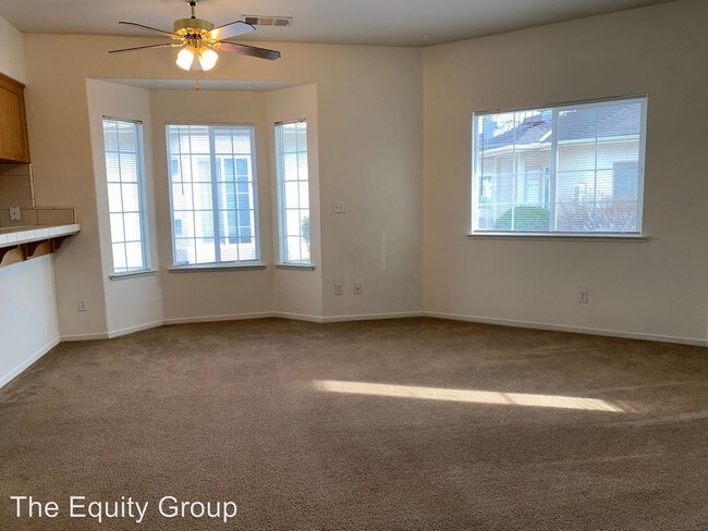 Building Photo - 748-760 Jana Way