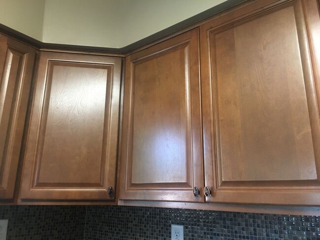 Building Photo - 4 Bedroom, 2 Bath House in Moorhead!