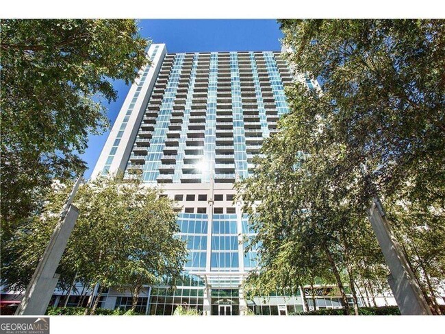 Foto del edificio - 3324 Peachtree St NE