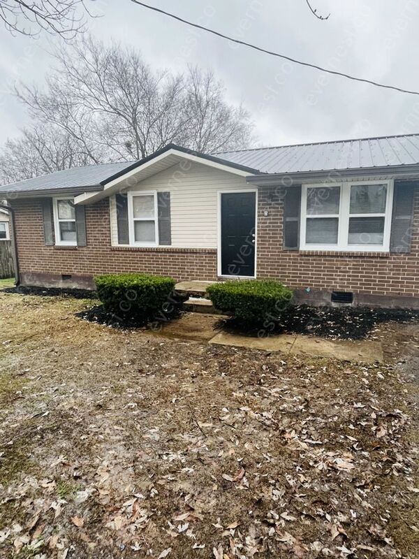 Building Photo - 2545 Bethwood Dr