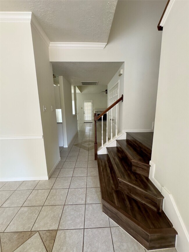 Foto del edificio - 16315 Cobble Springs Ct