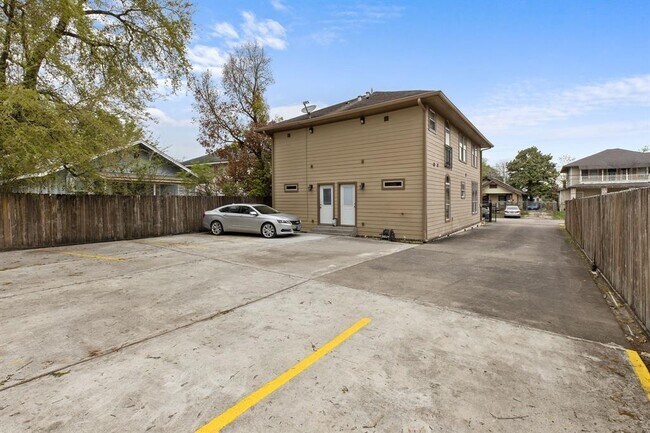 Foto del edificio - 4306 Wilmer St
